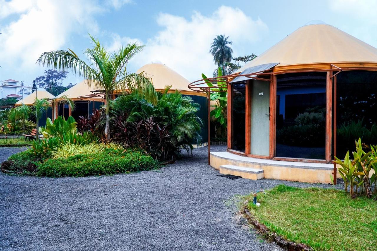 Shanti Resorts Valsad Dış mekan fotoğraf
